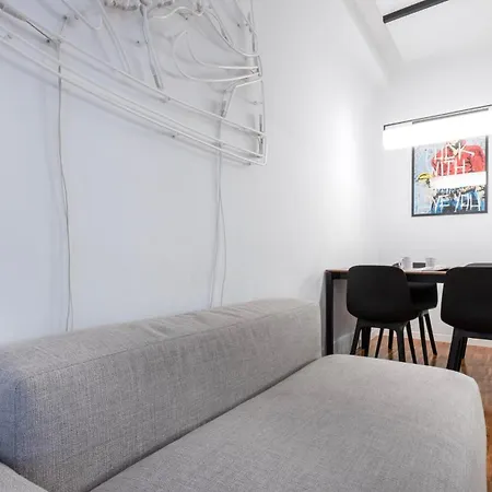 Italianway - Farini 2 * Milan